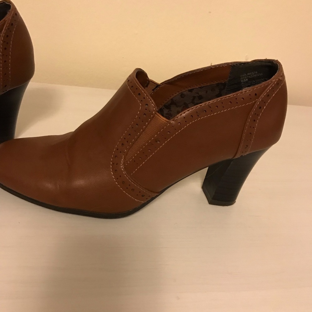 Rialto Chunky booties sz 8